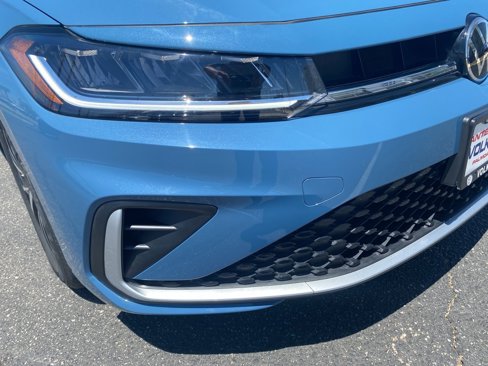 New 2025 Volkswagen Jetta S image 9
