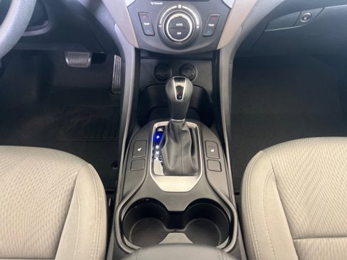 Used 2017 Hyundai Santa Fe Sport w/ 2.4L Value Package 06 image 19