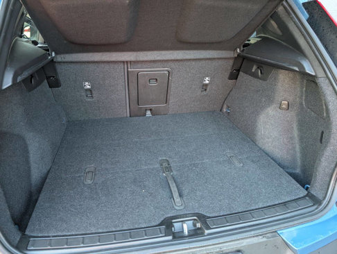 Used 2023 Volvo XC40 Recharge Ultimate image 18