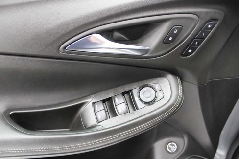 Used 2023 Buick Encore GX Essence w/ Experience Buick Package image 13