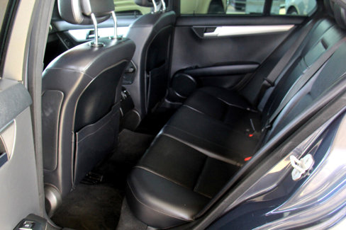 Used 2013 Mercedes-Benz C 250 Sedan image 23