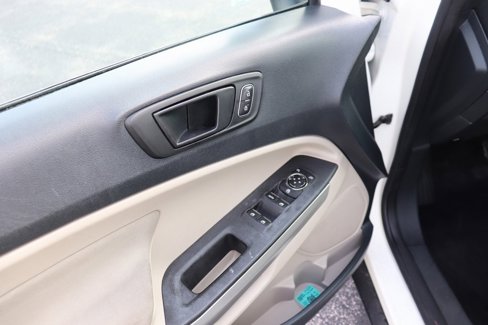 Used 2018 Ford EcoSport S image 23
