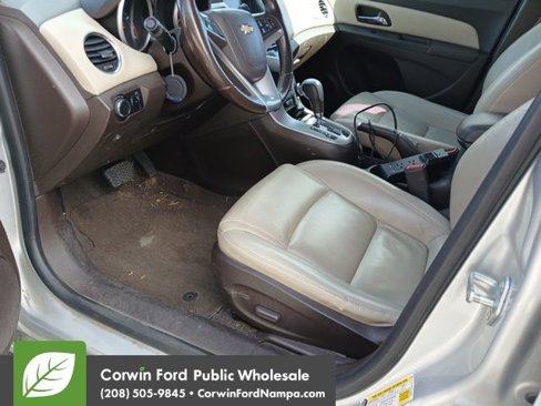 Used 2014 Chevrolet Cruze LT image 14