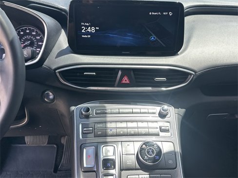 Used 2023 Hyundai Santa Fe SEL image 19