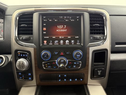 Used 2015 RAM 1500 Laramie w/ Convenience Group image 25