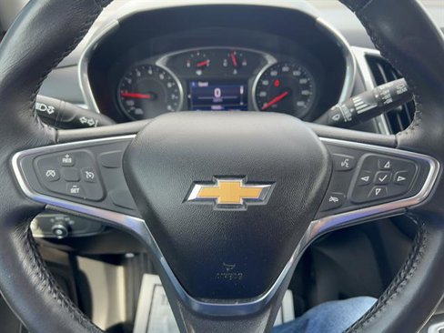 Used 2019 Chevrolet Equinox LT image 19