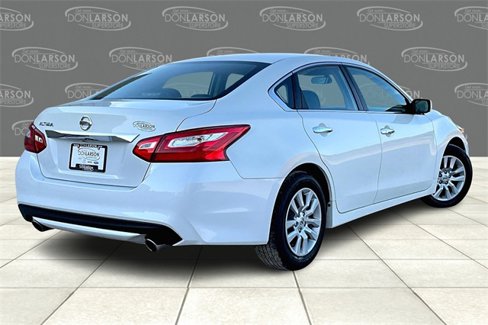 Used 2017 Nissan Altima 2.5 S w/ Power Driver Seat Package image 7