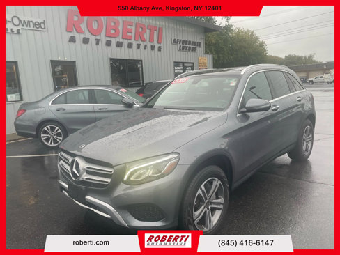 Used 2019 Mercedes-Benz GLC 300 4MATIC image 1