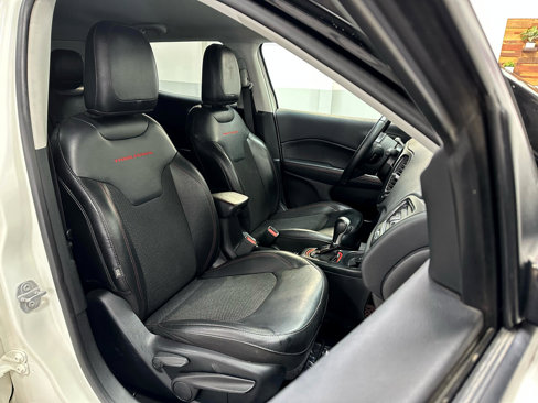 Used 2019 Jeep Compass Trailhawk image 23
