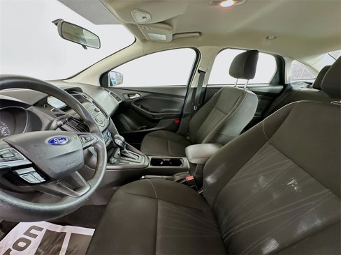 Used 2018 Ford Focus SE image 20