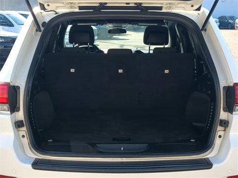 Used 2021 Jeep Grand Cherokee Laredo image 29