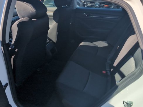 Used 2021 Honda Accord LX image 13