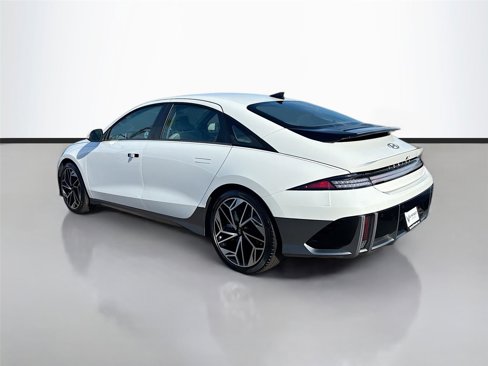 Used 2023 Hyundai Ioniq 6 SEL w/ Cargo Package image 5