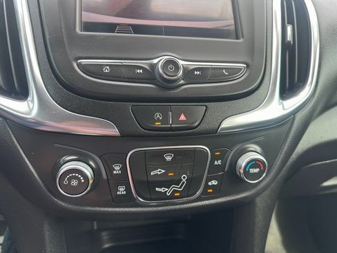 Used 2022 Chevrolet Equinox LT image 25