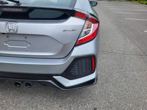 Used 2018 Honda Civic Sport image 6