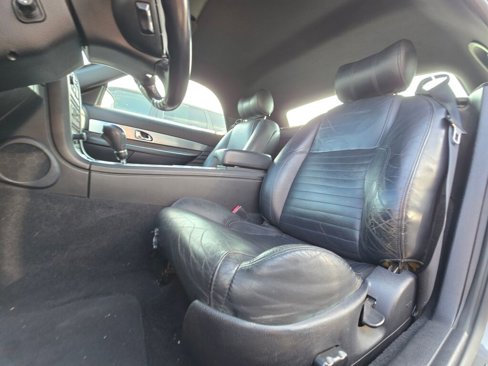 Used 2003 Ford Thunderbird image 14