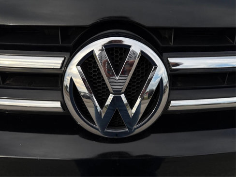 Used 2014 Volkswagen Touareg VR6 image 28