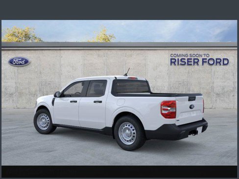 New 2025 Ford Maverick XL image 4