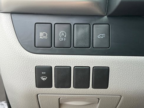 Used 2019 Toyota Highlander XLE image 16