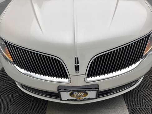 Used 2014 Lincoln MKS AWD w/ Equipment Group 201A image 29