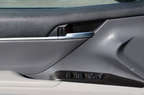 Used 2024 Toyota Camry LE image 17