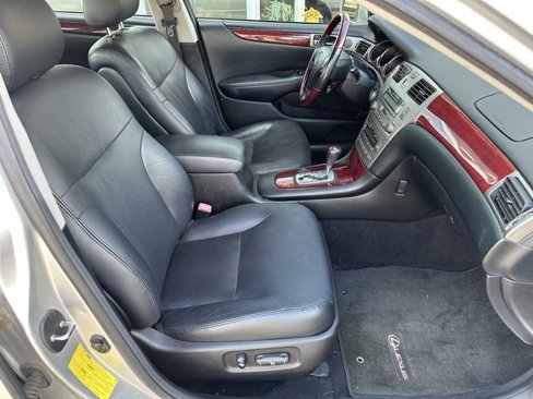 Used 2005 Lexus ES 330 image 12