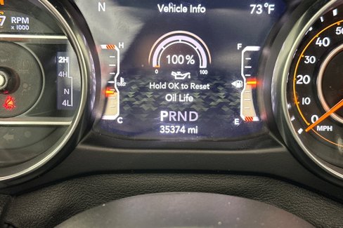 Used 2019 Jeep Wrangler Unlimited Sahara image 24