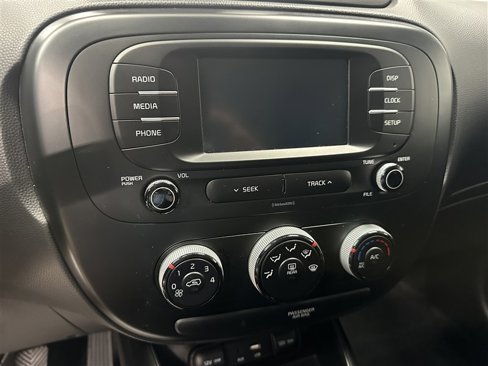 Used 2019 Kia Soul image 23