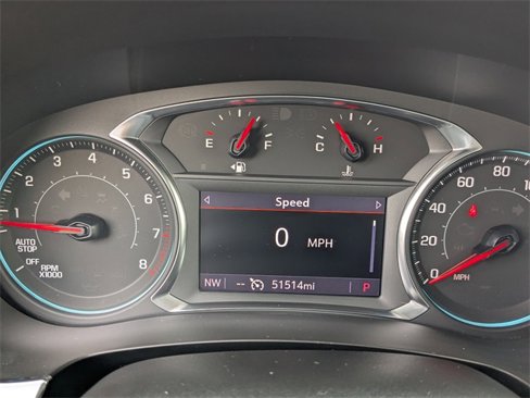 Used 2023 Chevrolet Traverse LT image 24