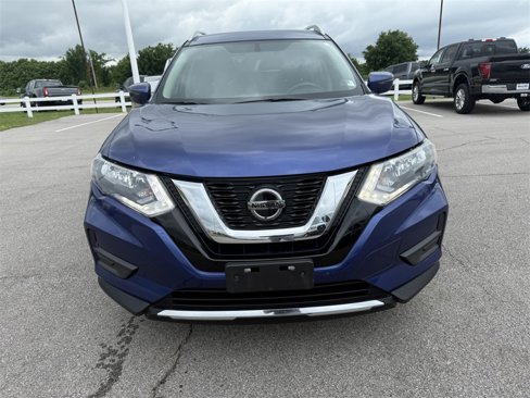 Used 2018 Nissan Rogue SV image 8