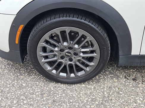 Used 2025 MINI Cooper S image 7