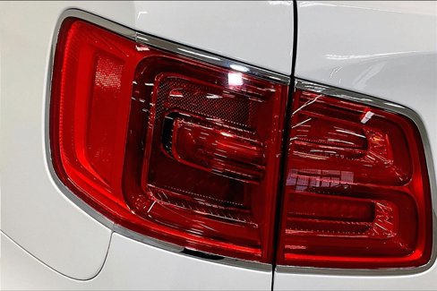 Used 2019 Bentley Bentayga image 31