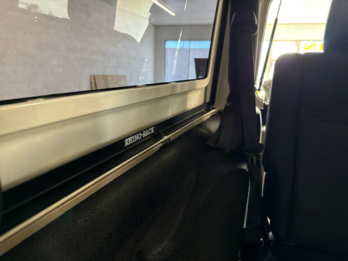 Used 2016 Jeep Wrangler Rubicon w/ Power Convenience Group image 41