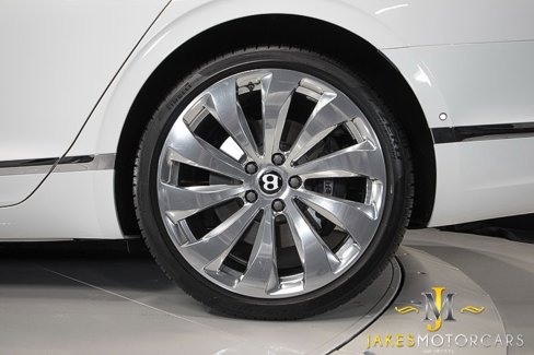 Used 2021 Bentley Flying Spur W12 image 73