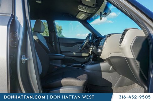 Used 2016 Kia Soul image 22