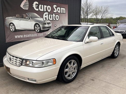Used 2002 Cadillac Seville STS w/ Premium Luxury Pkg image 1