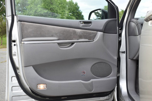 Used 2007 Toyota Sienna LE image 8