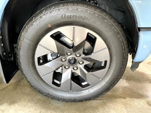 Used 2023 Ford F150 Lightning Lariat w/ Tow Technology Package image 30