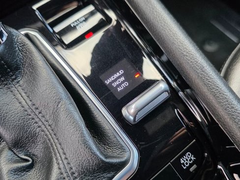Used 2022 Jeep Compass Altitude image 32