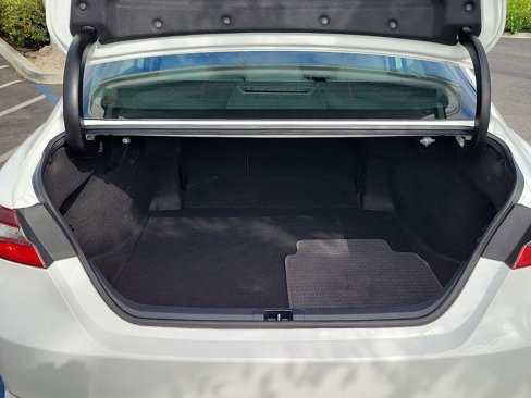 Used 2021 Toyota Camry SE image 19
