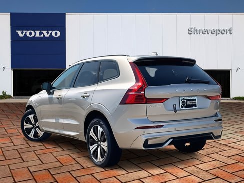 New 2025 Volvo XC60 T8 Core w/ Protection Package Premier image 3