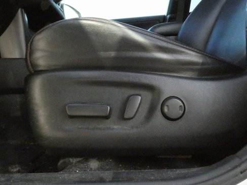 Used 2016 Toyota RAV4 SE image 8