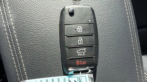Used 2020 Kia Sportage S image 29