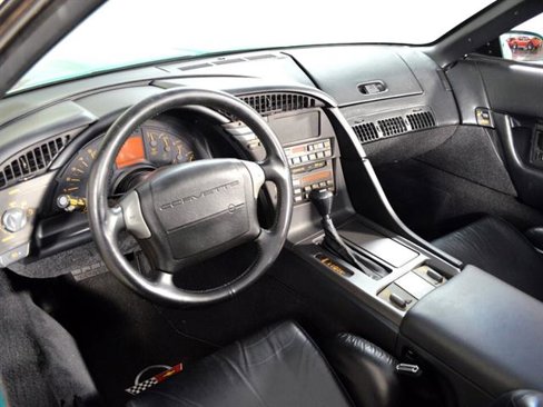 Used 1991 Chevrolet Corvette Convertible image 18