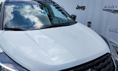 Used 2022 Nissan Kicks SR image 4