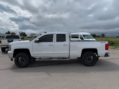 Used 2015 Chevrolet Silverado 1500 LTZ image 22