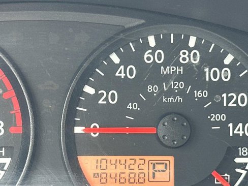 Used 2018 Nissan Frontier SV image 15