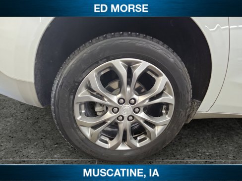 Used 2019 Buick Enclave Avenir w/ Avenir Technology Package image 11