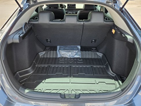 Used 2024 Honda Civic EX-L image 6