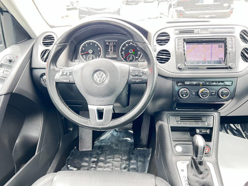 Used 2017 Volkswagen Tiguan Sport image 29